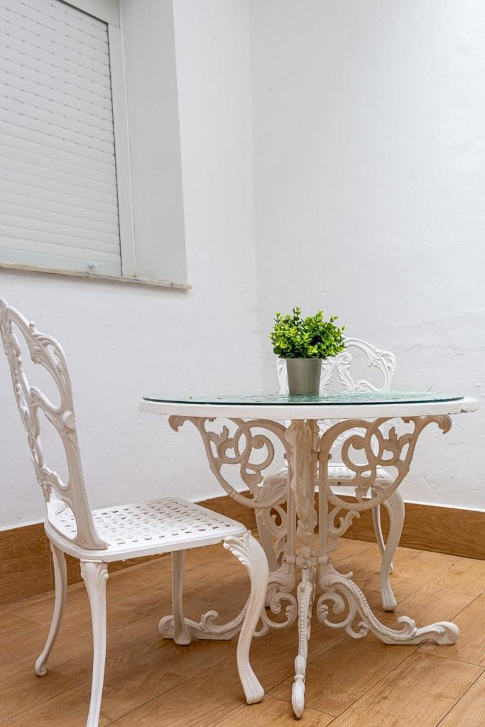 Apartamentos Cibeles Centro Historico, Nuevo Establecimiento ميريذا المظهر الخارجي الصورة