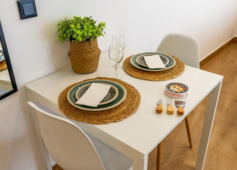 Apartamentos Cibeles Centro Historico, Nuevo Establecimiento ميريذا المظهر الخارجي الصورة