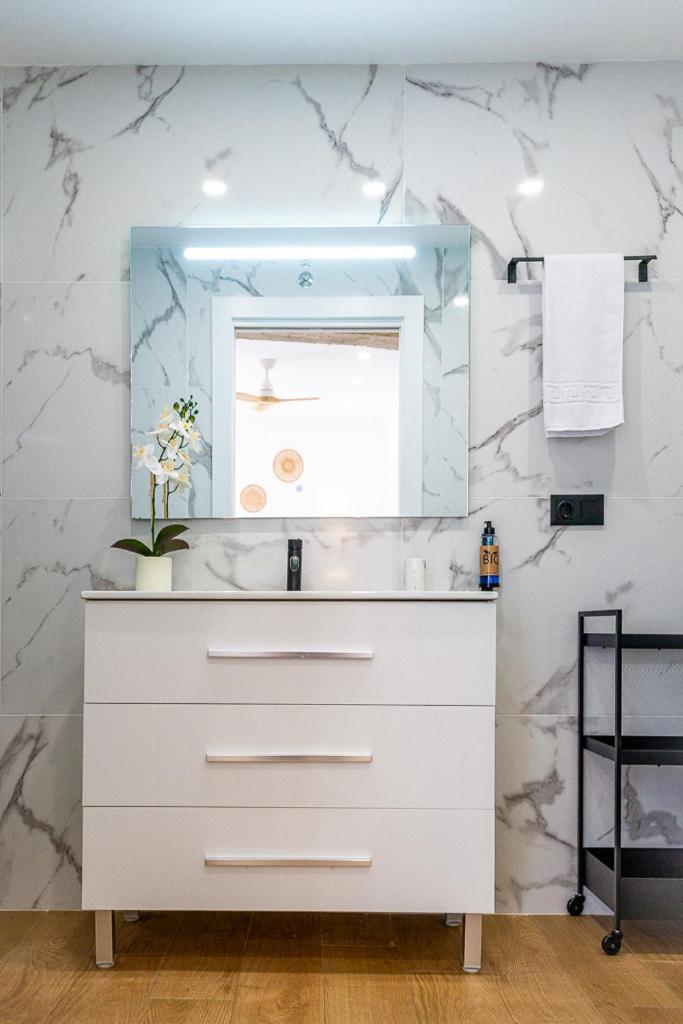Apartamentos Cibeles Centro Historico, Nuevo Establecimiento ميريذا المظهر الخارجي الصورة